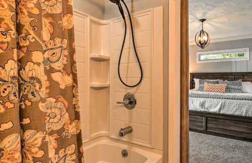 Riviera Paradise with Private Dock! home - Foto 25