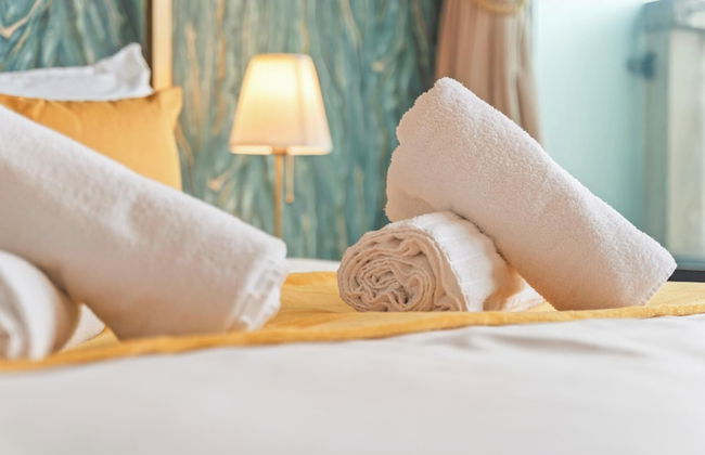 The Royale Penthouse - Skyline View - Balcony - Foto 2