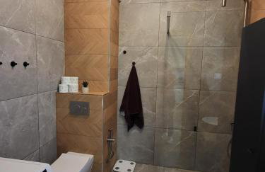Apartament w Centrum Luksusowy, Klimatyzacja, Full Opcja, Zameldowanie 24h, Duży Parking, Balkon, PlayStation 5, Ekspres, Netflix, Winda, FV, Nowy Budynek - Foto 20