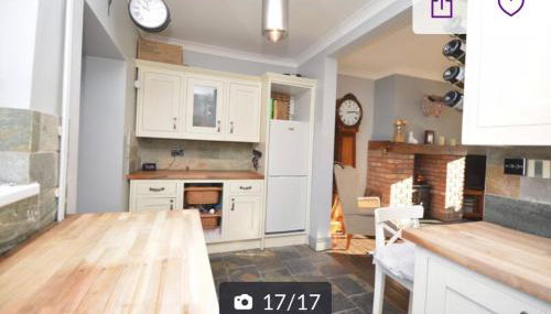 Charming 3 bedroom house with a warmth character - Foto 4