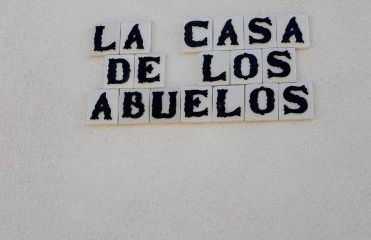 La Casa de los Abuelos - Foto 1