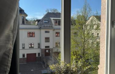 NewCityHome - Chemnitz - 2 Zi - Design Apartment Naomi - Kaßberg - Private Parking - Foto 5