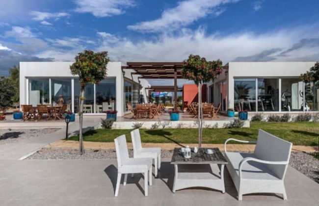 Thalassa Beach Resort Apartment 11-301 - Photo 5