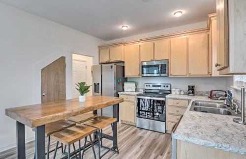 Idyllic Pensacola Home with Yard and Fire Pit! - Foto 8