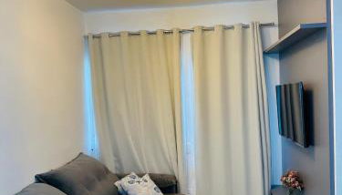 Aconchego da Alê em Porto, Ar condicionado e Piscina, Apartamento inteiro, Cozinha completa, Wifi, 02 Quartos confortáveis, travesseiro nasa , Colchão confortável ideal para férias descanso lazer ou negócios - Foto 4