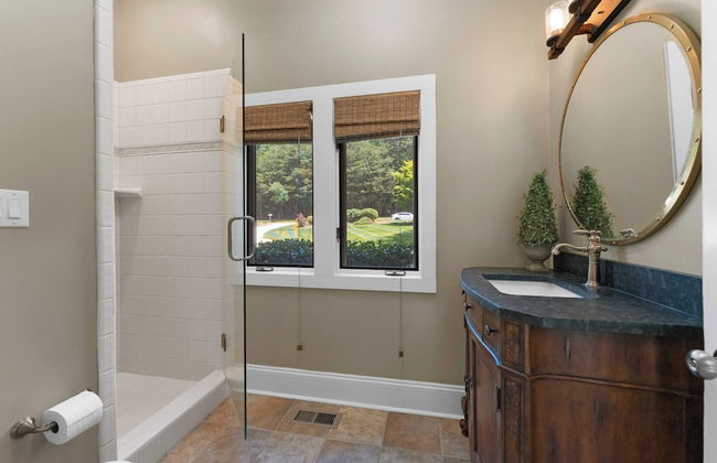 Boathouse Cove by Avantstay Pool + Swim Dock Hot Tub - Foto 28