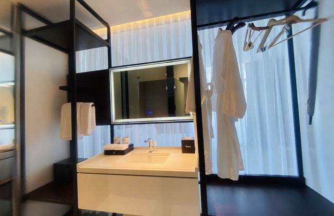 NEWCC HOTEL & SERVICED APARTMENT - Photo 27