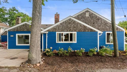 Cozy Pet-Friendly Condo l Pool l Dock l Walk to Parks - Foto 4