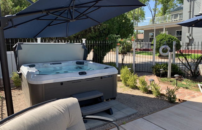 The Cottage @ 241 North - Foto 34