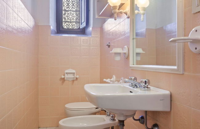 Belvilla by OYO Cosy Holiday Home With Pool - Foto 28