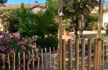 LES SANTOLINES - Studio Retro - Foto 3