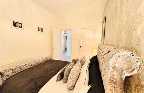 THE LION’S REST - BOUTIQUE APARTMENT SUITE. - Photo 20