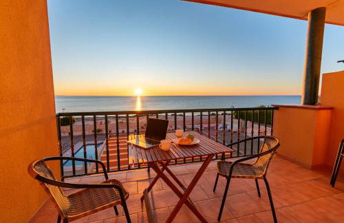 Cómodo apartamento en El Calón Playa frente al mar - Foto 1