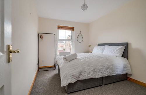 Stylish & spacious 3 bedroom entire house in Lisburn with parking - Foto 20