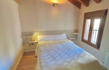 Alojamiento Único en el Corazón de Segovia - Foto 4