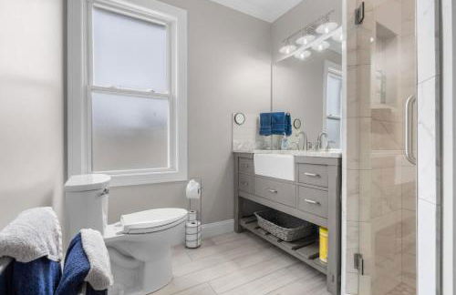 34- Stunning-Newly Remodeled - Foto 29