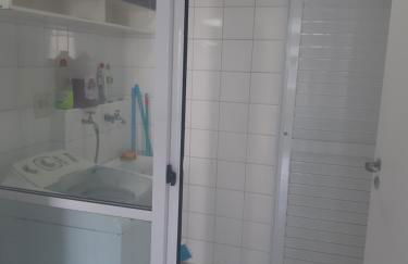 GUARUJÁ ASTURIAS, LAZER COMPLETO, AR CONDICIONADO E VARANDA GOURMET - Foto 22