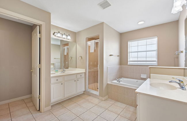 6 Bedroom Premium Home With Pool, Spa and Games Room #800 - Photo 64