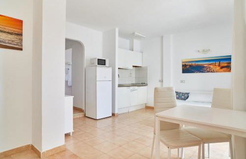 Apartamentos San Antonio Beach - Foto 11