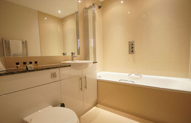 Lodge Drive Apartments - Foto 18