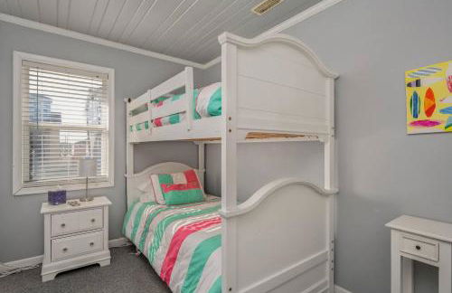 OBX 4BR Oceanfront Cottage - Foto 29