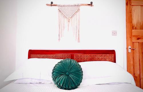 Gordy Hall -Sea facing Welsh cottage with stunning views - Photo 4