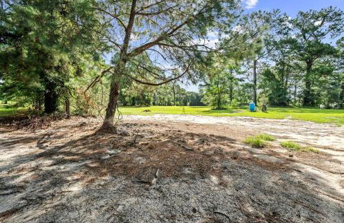 Modern Airstream Glamping with Pond Views in Rural South Carolina - Photo 19