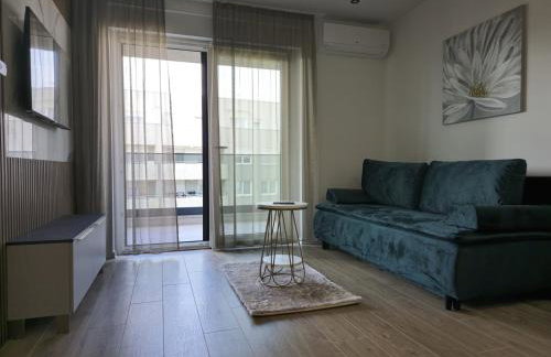 Apartment M - Self Check-In - Photo 4