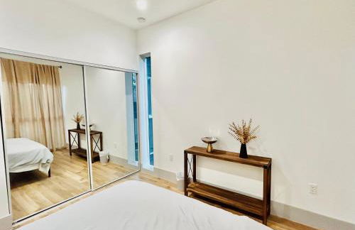 Newly Built Stylish Modern 2B In LA - Foto 63