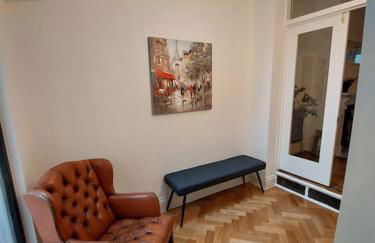 Large newly refurbished house close to harbour Free Parking - Foto 16