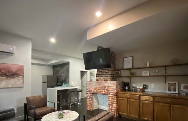 The Front Porch - Photo 12