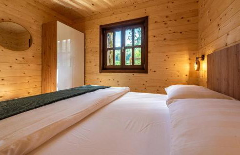 Stunning Home In Licko Petrovo Selo With Wifi - Foto 25