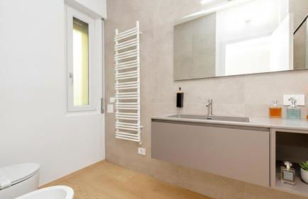 The Lake Giant with Lake View Renovated 2025 DesenzanoLoft Official Partner Homes & Villas by Marriott Bonvoy - Foto 37