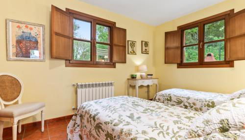 Casa Entrecinas en Collera - Foto 1