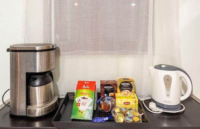 Sunny Summer Retreat - Perfect Location BBQ - Foto 8