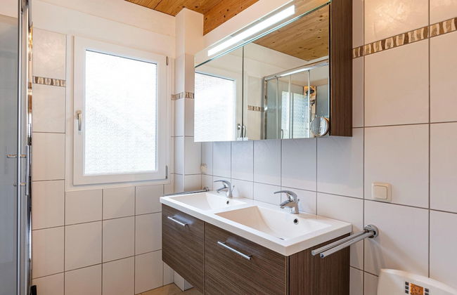 Chalet in Dachstein West With Shared Pool - Foto 20