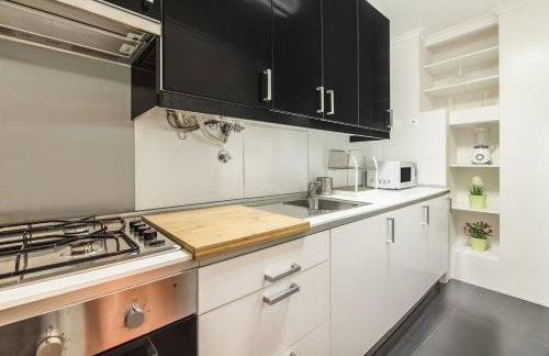 2BR at Chiado Historical Heart of Lisbon - Foto 30