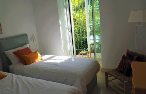 Marbella Holiday & Golf Garden Apartment - Photo 17