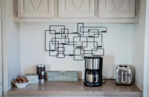 Slpendid villa with heated pool and Jacuzzi for 12 people in Saint-chamas - Foto 17