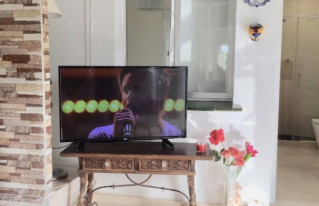 Fascinating & Luxurious Mountain & Pool View Apartment in Porto Banús - Photo 16