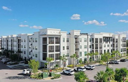 Landing Spectacular 1BD Courtyard Clubhouse - Photo 9