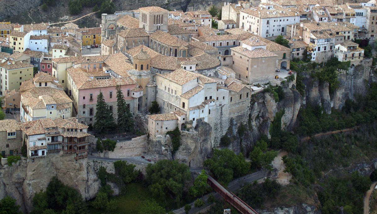 Tour in Cuenca - Photo 1