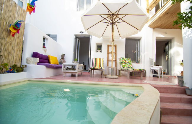 Quartano Paros Residence - Photo 1