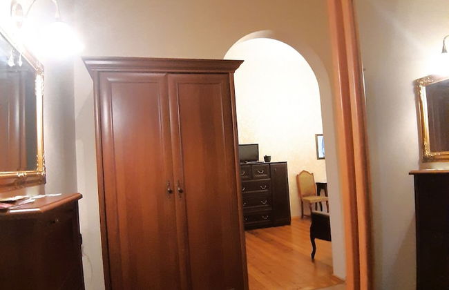 French Decor Apartment - Foto 4