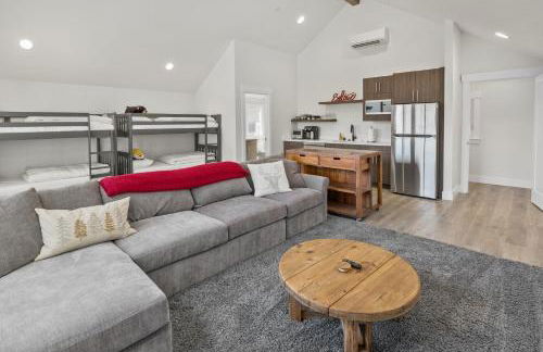 Wildwood Cabin at Suncadia- Hot Tub, Firepit, BBQ, Gourmet Kitchen, Fireplace, Smart TVs, Hi-speed Wi-Fi, Secluded - Foto 39