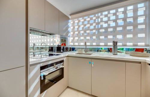 Luxury 5-Bedroom Townhouse in Puente Romano - Foto 34