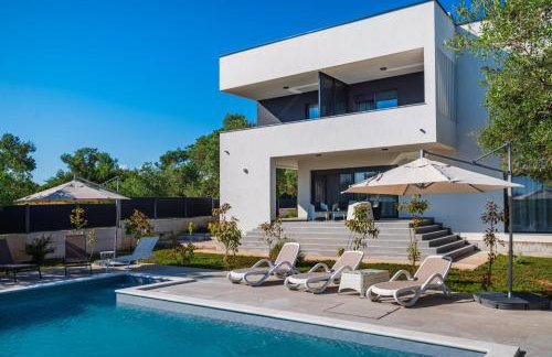CROWONDER Sun Dance Apartments with Heated Swimming Pool Seaview and Garden - Foto 37