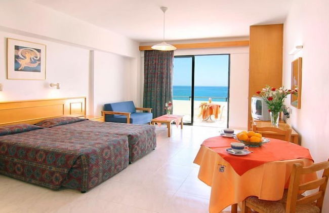 Corallia Beach Hotel Apartments - Foto 4