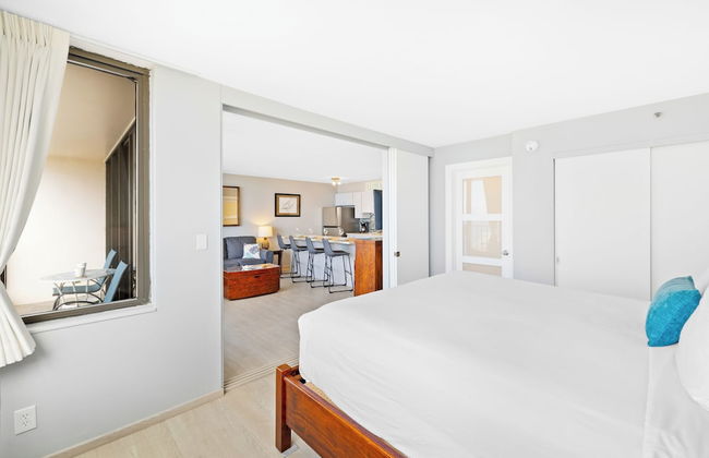 High Floor Ocean View Condo (King Bed and Parking) - Foto 21