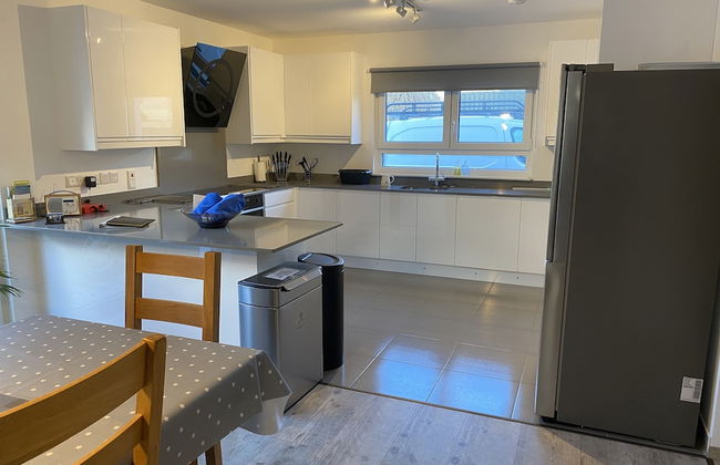 Sleeps8- Ecofriendly- Kingbeds- Familyfriendly - Photo 10